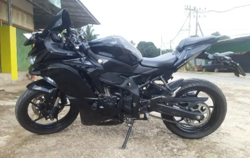Dijual Cepat Ninja ZX250F 2022