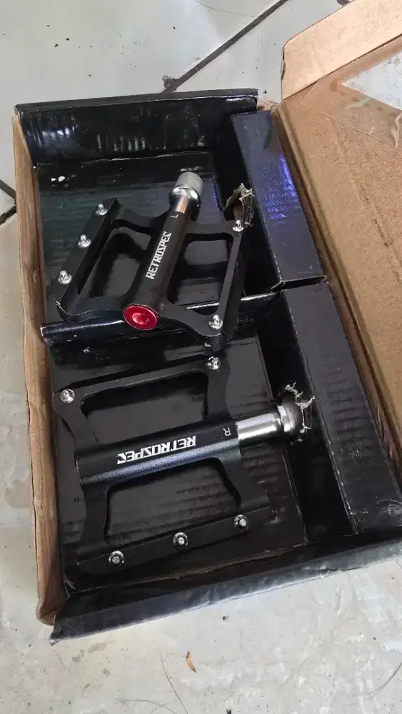 Pedal Alloy Sepeda MTB/Seli/Road Bike Merk Retrospec