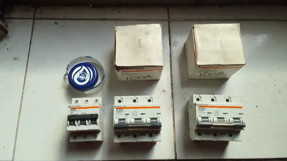 MCB merk Merlin Gerrin 3 Phase type MC 100 H/C 100 A