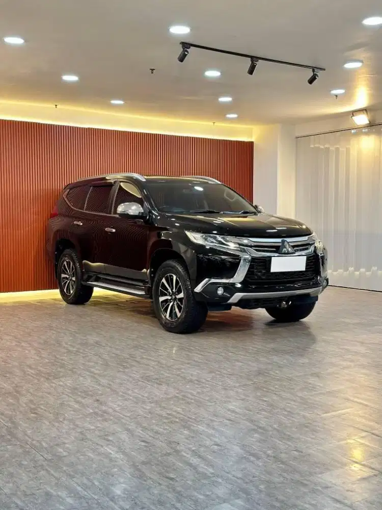 Mitsubishi Pajero Sport Dakar 2.4 AT Tahun 2018