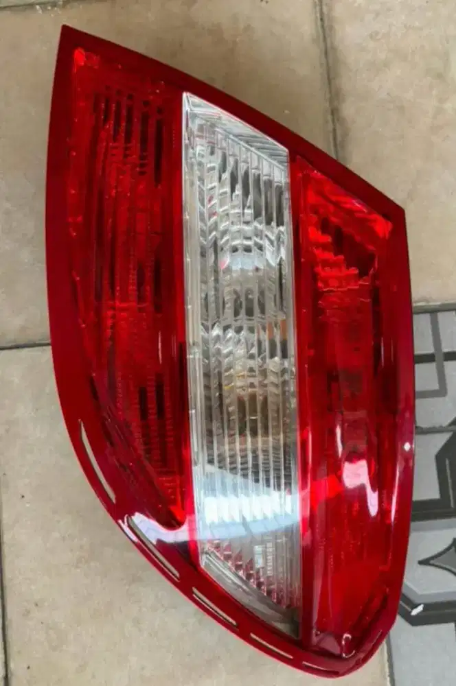 STOP LAMP / REAR LAMP LIKE NEW