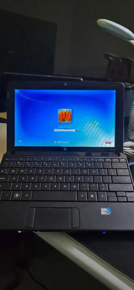 HPMini N250 Intel Atom warna hitam