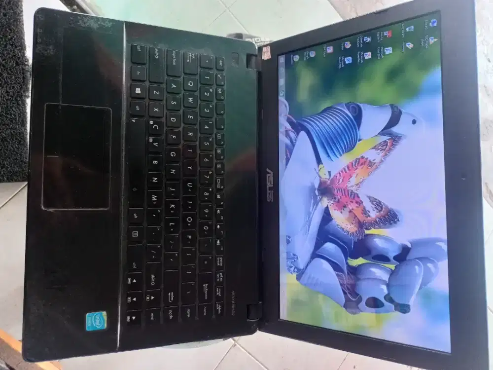 Di jual laptop asus