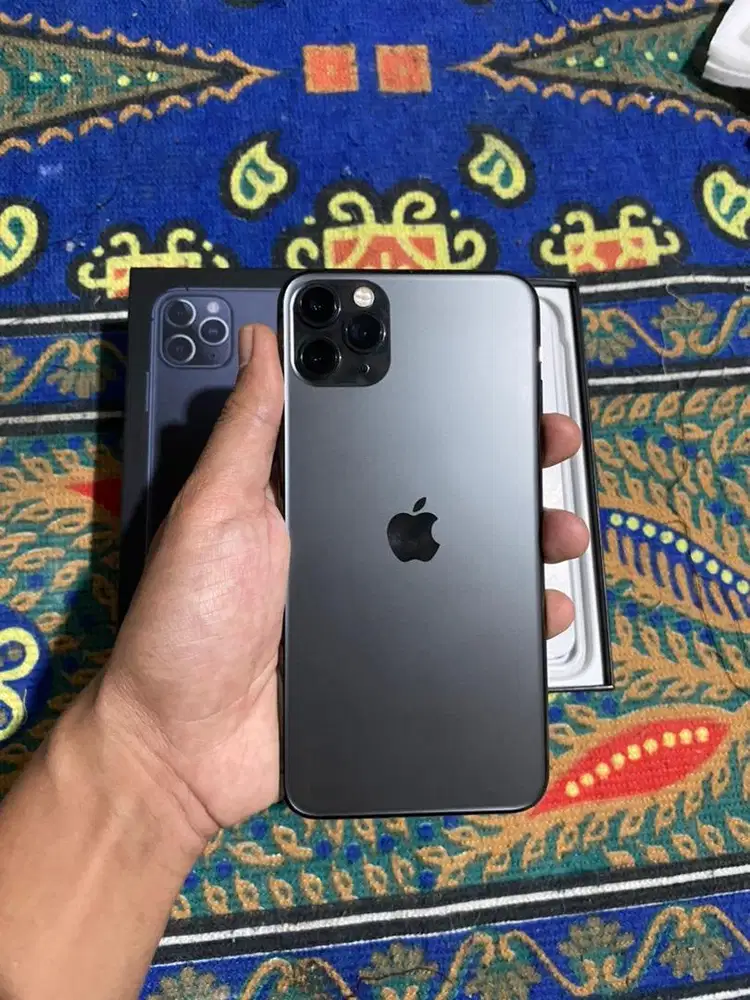 Iphone 11 promax 64gb fullset allop ! No minus nego tipis aj