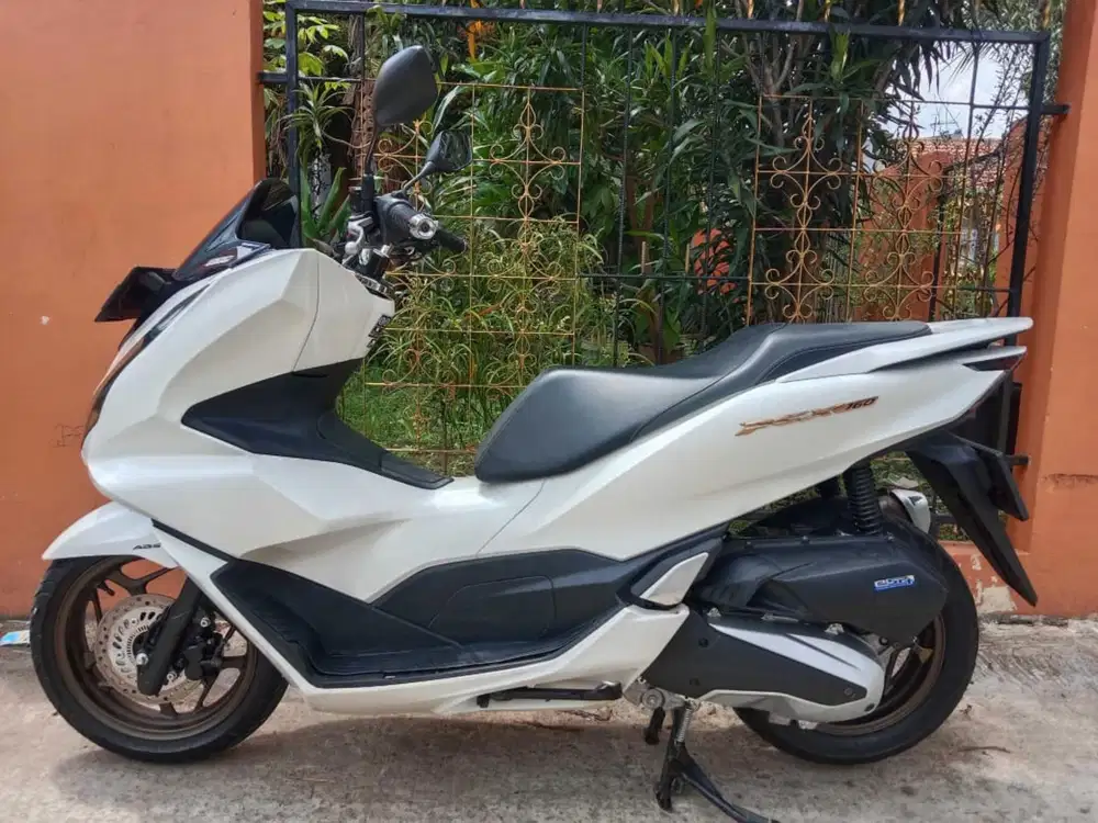 Honda PCX 160 abs th 2023 cash/kredit/TT