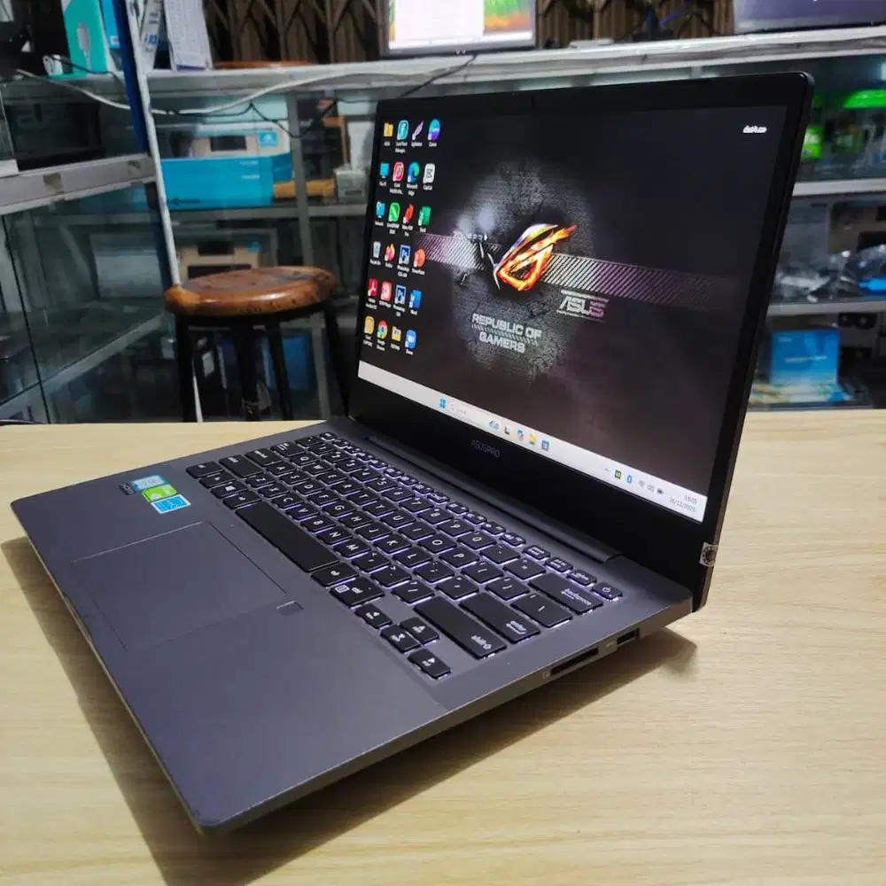 Laptop Asus PRO Gaming Editing Multitasking Intel Core i7 RAM 16GB SSD