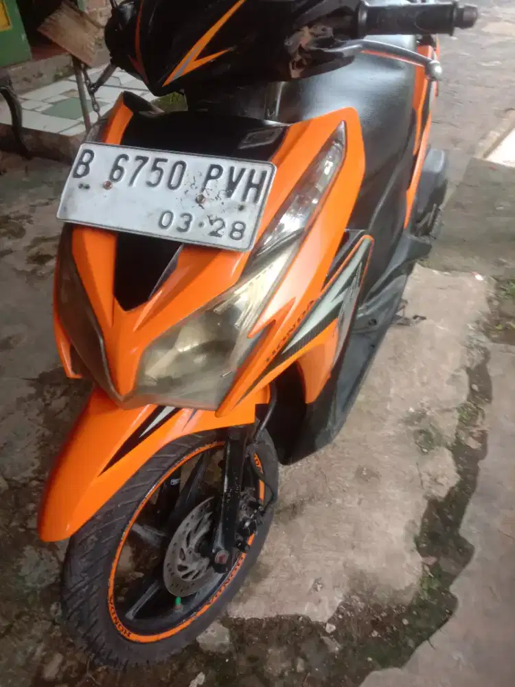 Vario kzr thn 2013