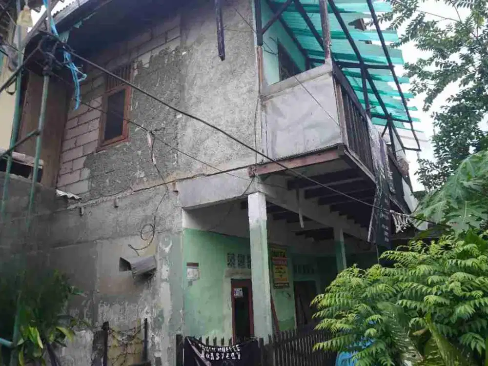 DI JUAL RUMAH BONUS BANGUNAN LUAS TANAH 76m DI JAKARTA PUSAT
