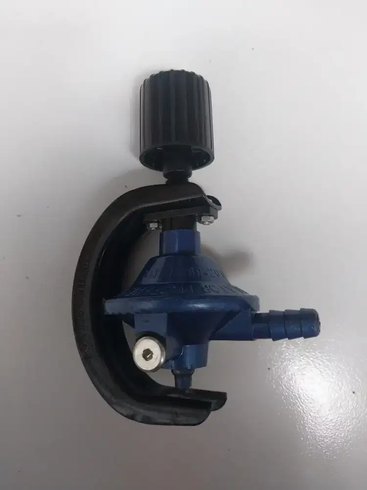 Regulator Gas Biru