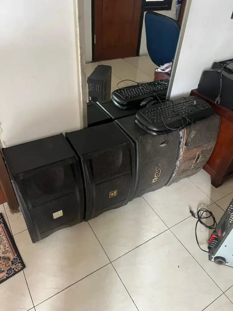 Jual Mixer dan 4 Buah Speaker GMC