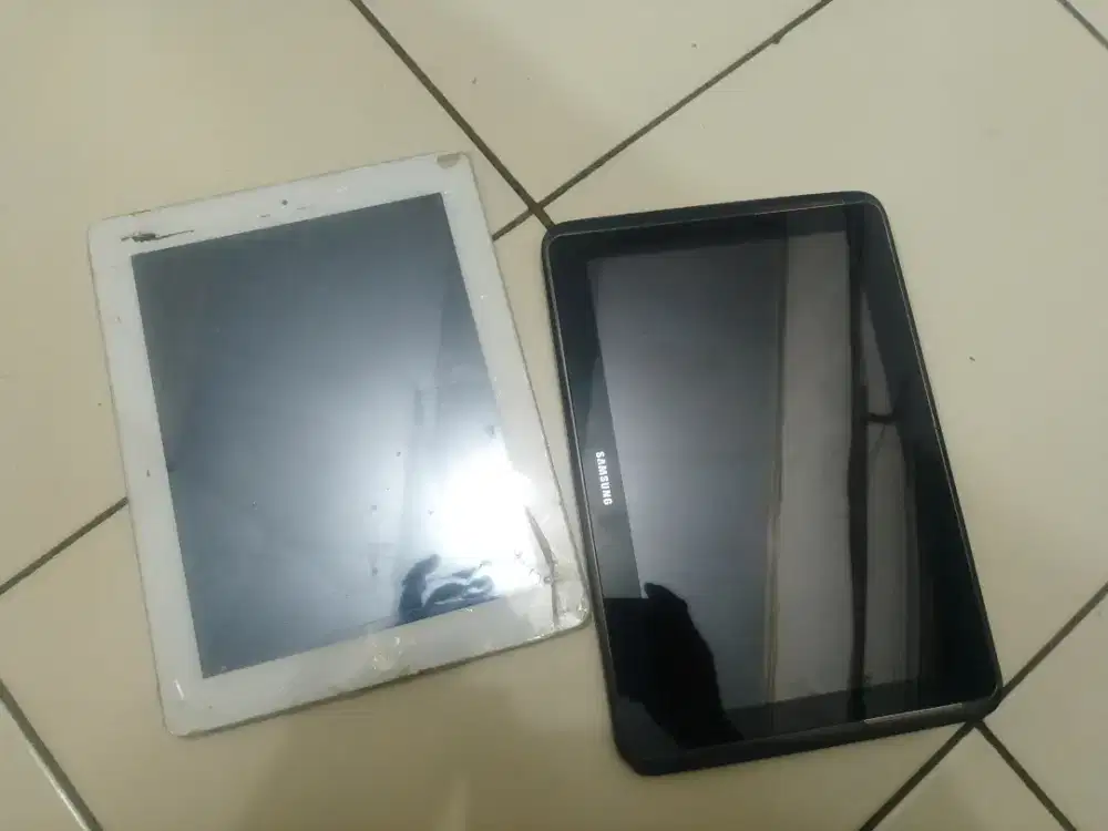 iPad dan tablet Samsung 10