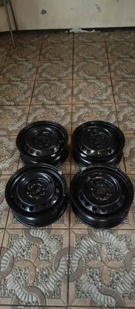 Di Jual MURAH Velg ORI Sigra 2022