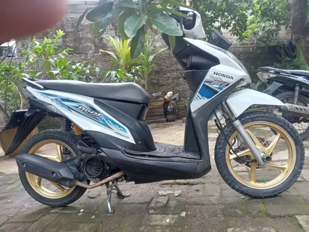 Honda beat 2014 B Dki selatan