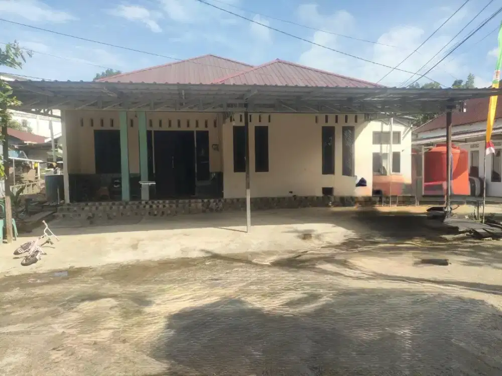 DIJUAL RUMAH DI BATU AMPAR