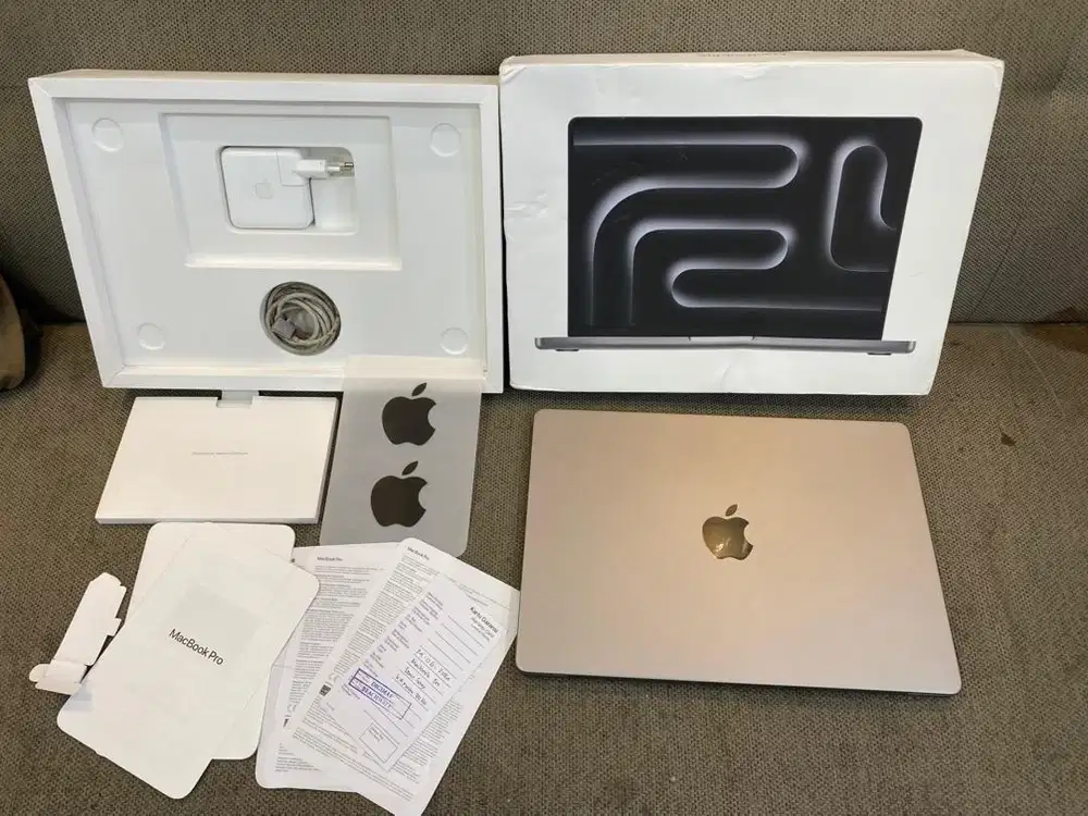 MacBook Pro M3 8/512 iBox