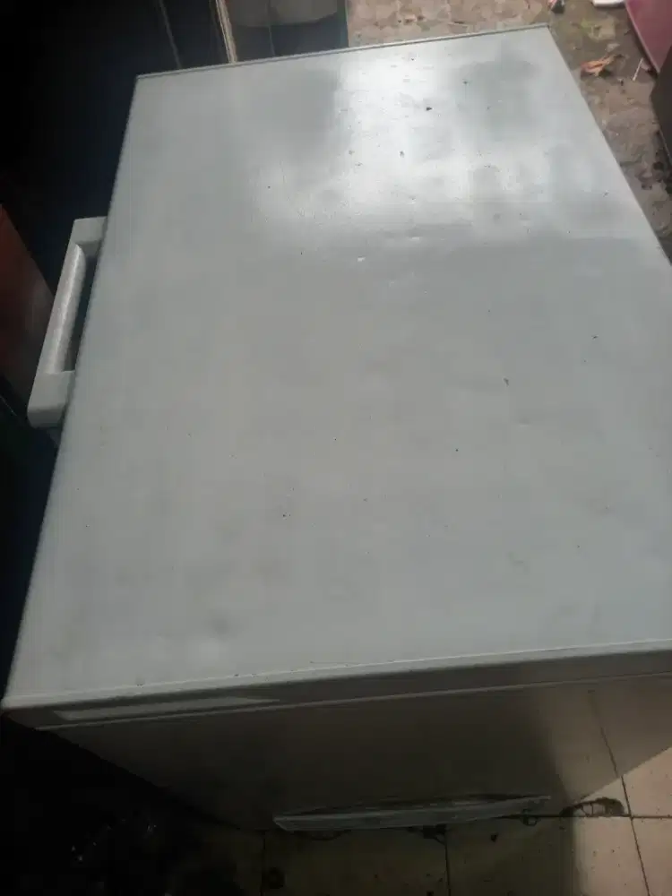 Dijual crwzer box RSAnormal sekali ukuran 200 liter