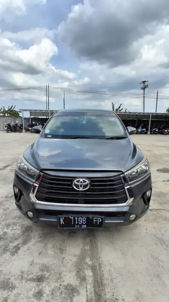 Innova kijang 2021 Single owner well maintained under company name