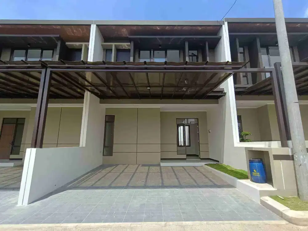 Dijual Cepat Rumah Baru di Blossomville TKI V