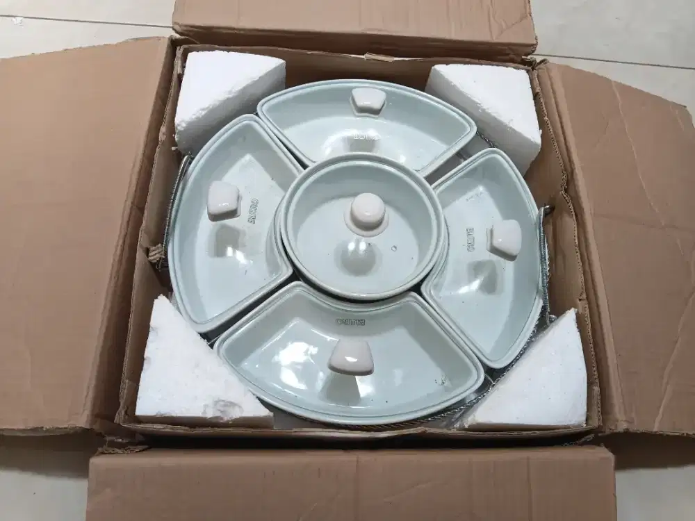 Di jual prasmanan lauk