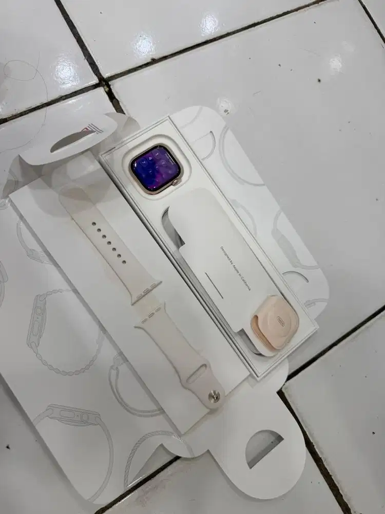 Apple watch series 11 gold 42 mm