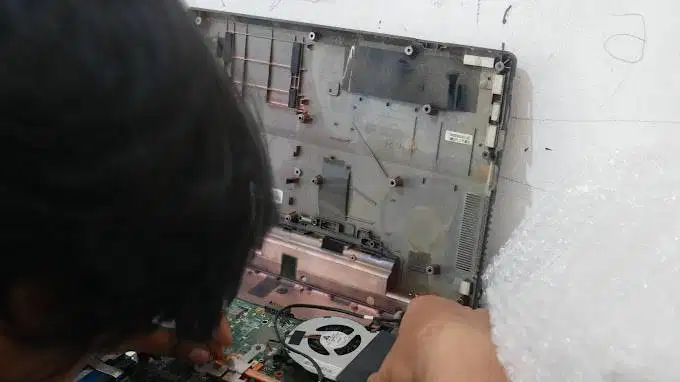 Service Laptop Profesional