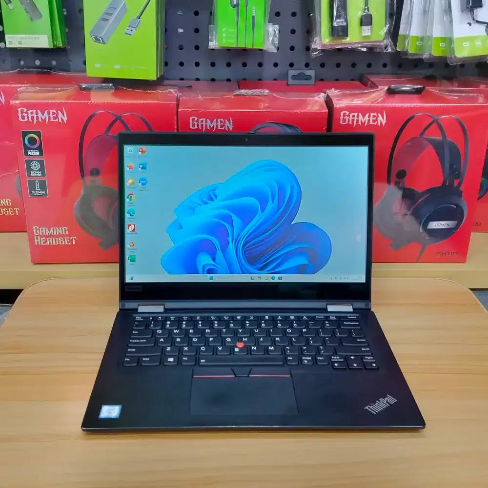 ​ThinkPad X390 i5-8265U RAM 16GB SSD 256GB Layar Sentuh, Spek Langka!