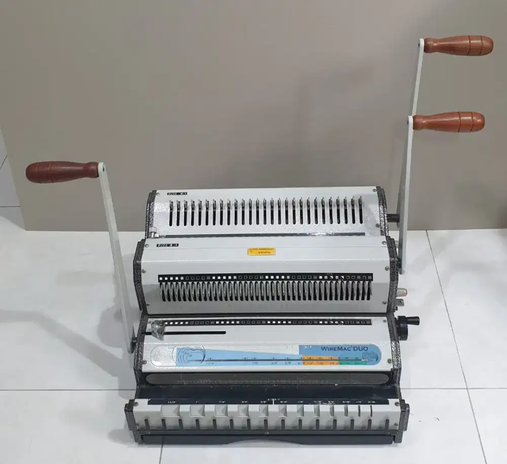 Mesin spiral WireMac Duo (lubang kotak)