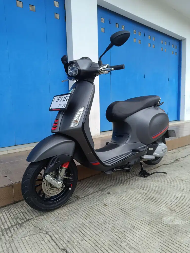 Vespa sprint 150 iget abs 2023 antik