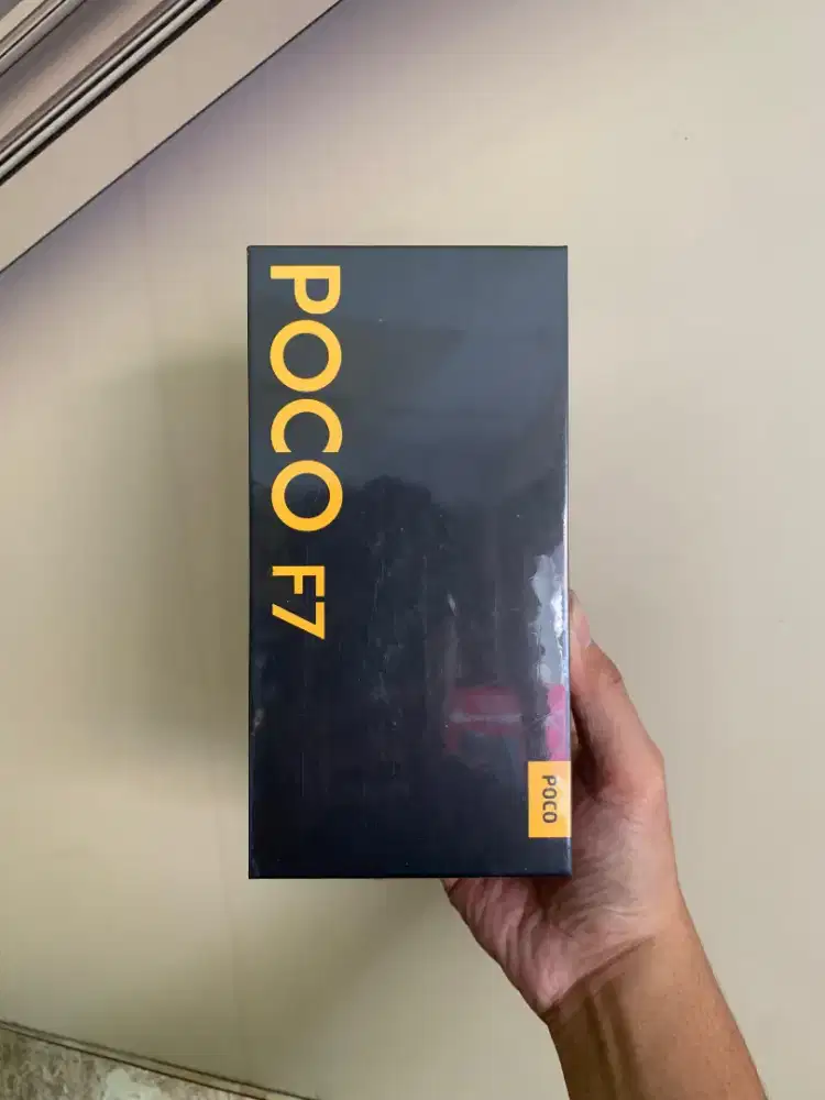 POCO F7 RAM 12/512 GB (BARU, GARANSI RESMI)