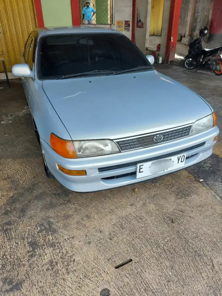 Toyota Great Corolla 1995