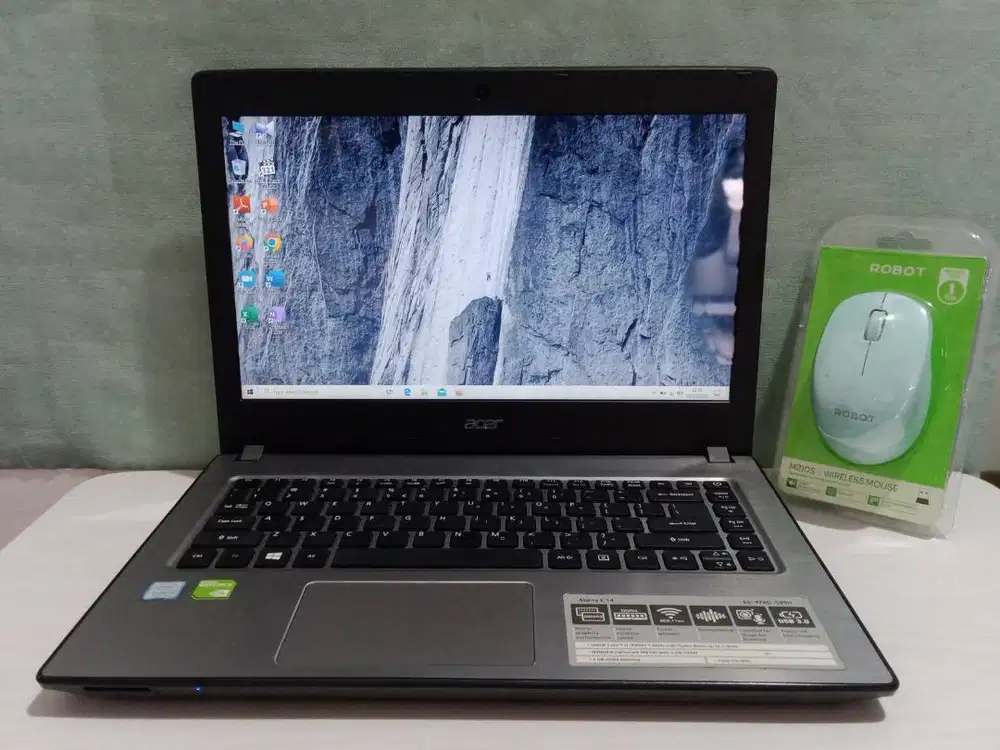 ACER E5-476G//DUAL VGA NVIDIA GEFORCE MX130 (2GB)