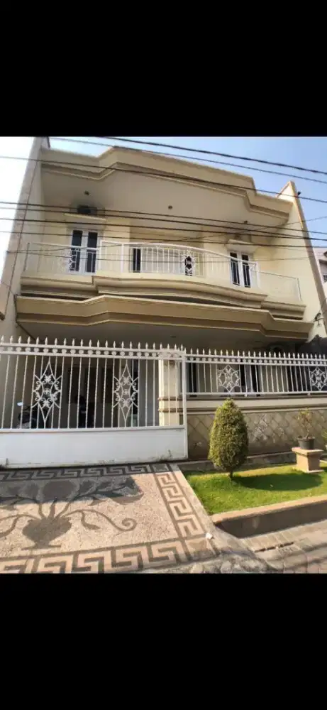 Dijual Rumah Galaxy Bumi Permai Araya 2