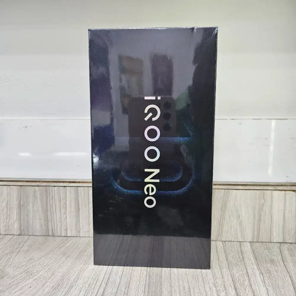 iQOO Neo 10 5G ram 12/256 GB Baru