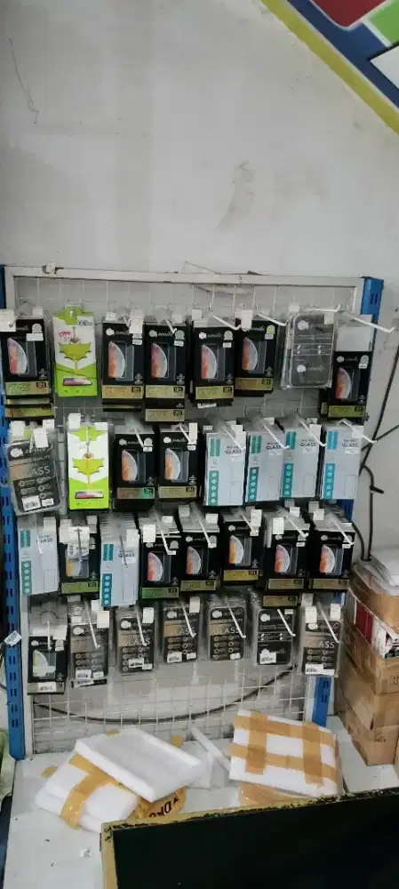 Ram gantungan standing