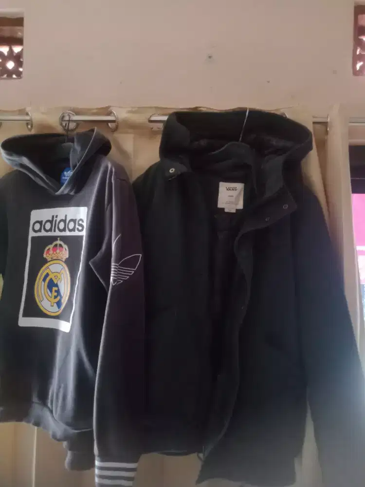 Jaket Vans tebal