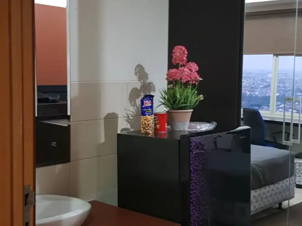 Dijual Apartemen Margonda Residence 3 Dekat Stasiun Kereta Api di Depok