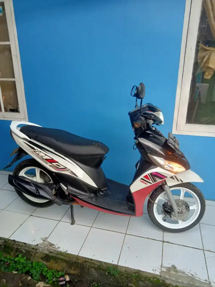 Mio J thn 2012 surat2 lengkap motor pakean pribadi