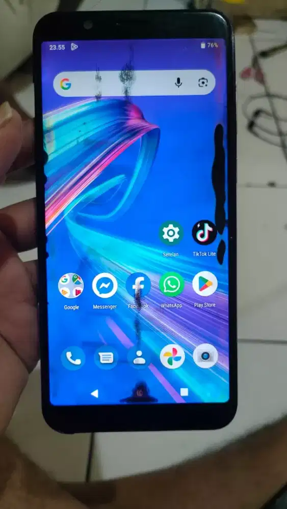 Asus zenfone max pro M1 4/64 layar 6 inchi murmer