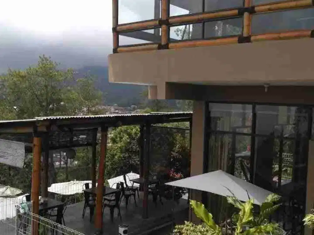 Resto Strategis kawasan wisata sarangan tawangmangu