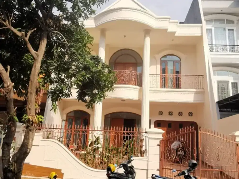 Hrg Menarik Dijual Rumah Villa Gading Indah Kelapa Gading Uku 9x23 Hdp Utara Lokasi Eksklusif Jarang Ada