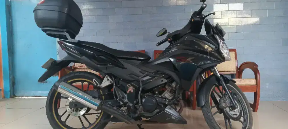 Honda CS1 tahun 2011