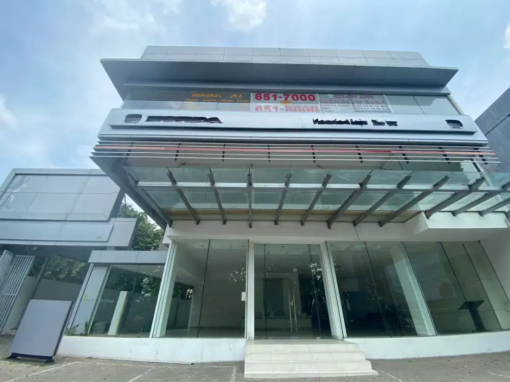 Disewa Gedung Kantor Ex Showroom Di Danau Sunter Utara Lt 1657 Lb 1884 Cocok u/ Showroom Dll