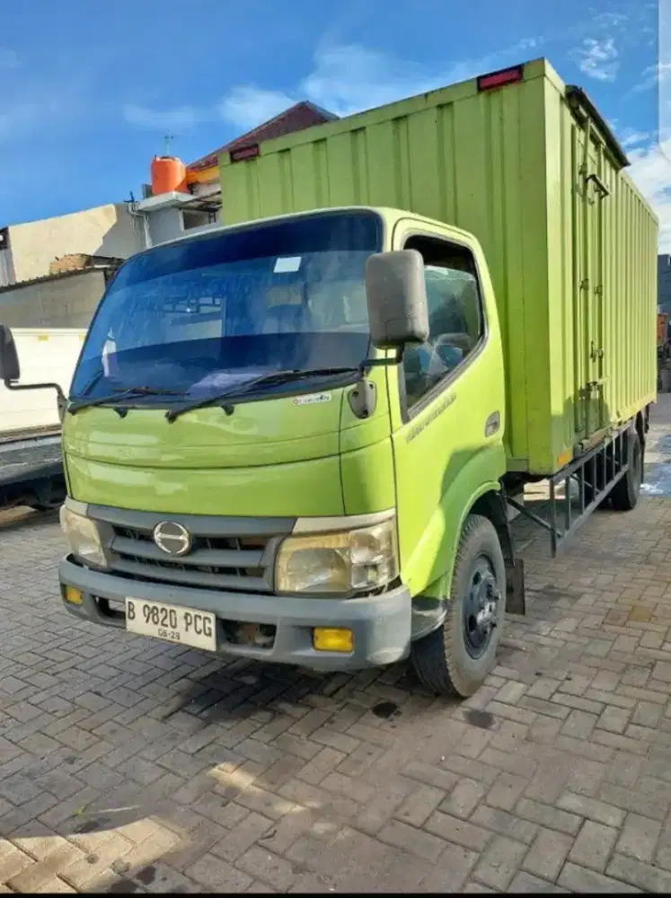 Hino Dutro 2014 Diesel