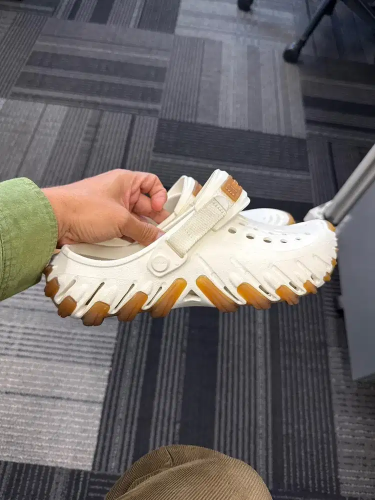 Crocs Echo Clog Putih Original | Kondisi Bagus | Harga Nett