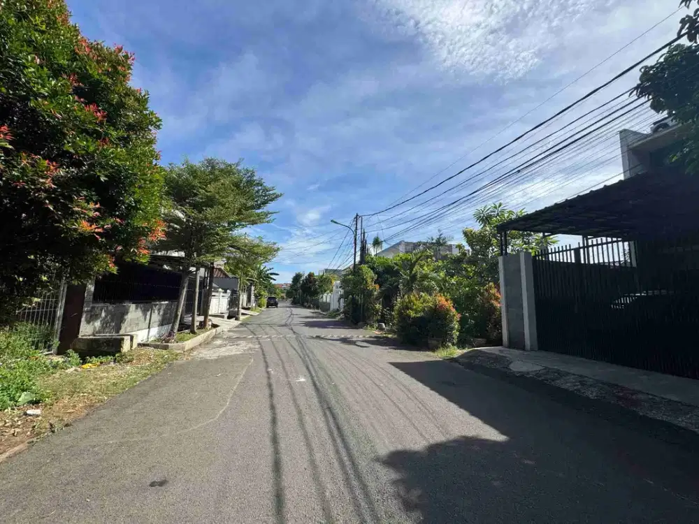 Jual Tanah siap bangun  selangkah menuju tol dalam kota dan JORR Meruya