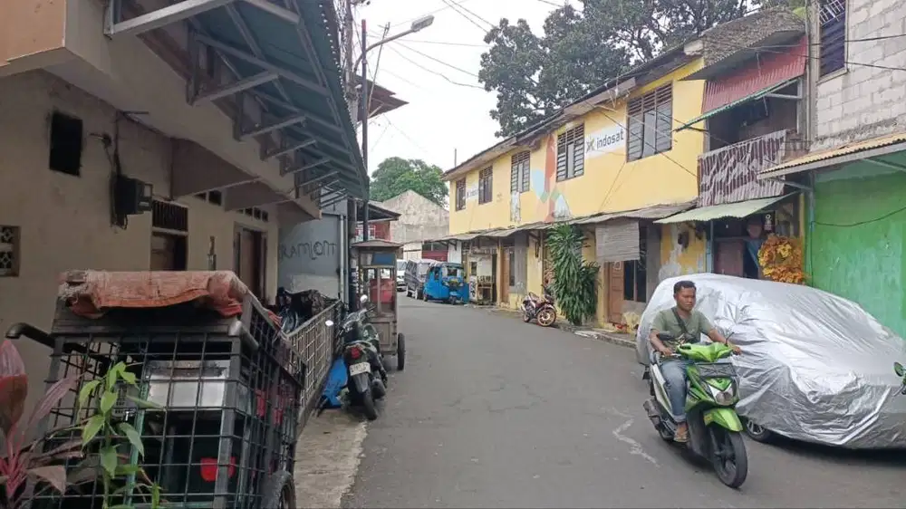 Di jual rumah kost murah100 kamar strategis di jakarta pusat senen