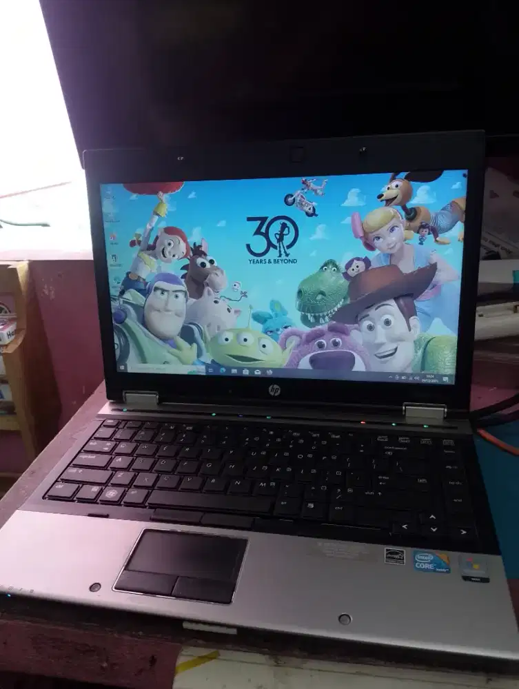 Leptop HP elitbook 8440P Joss