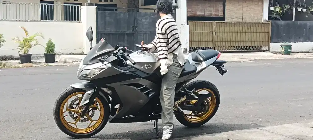 Jual KAWASAKI NINJA Fi 2013