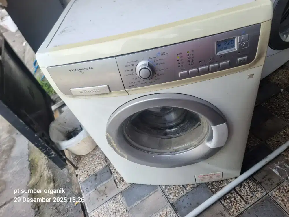 electrolux 7kg.. mesin normal minus segitiga patah