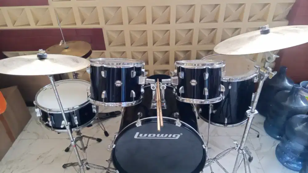 Dijual drum set lengkap